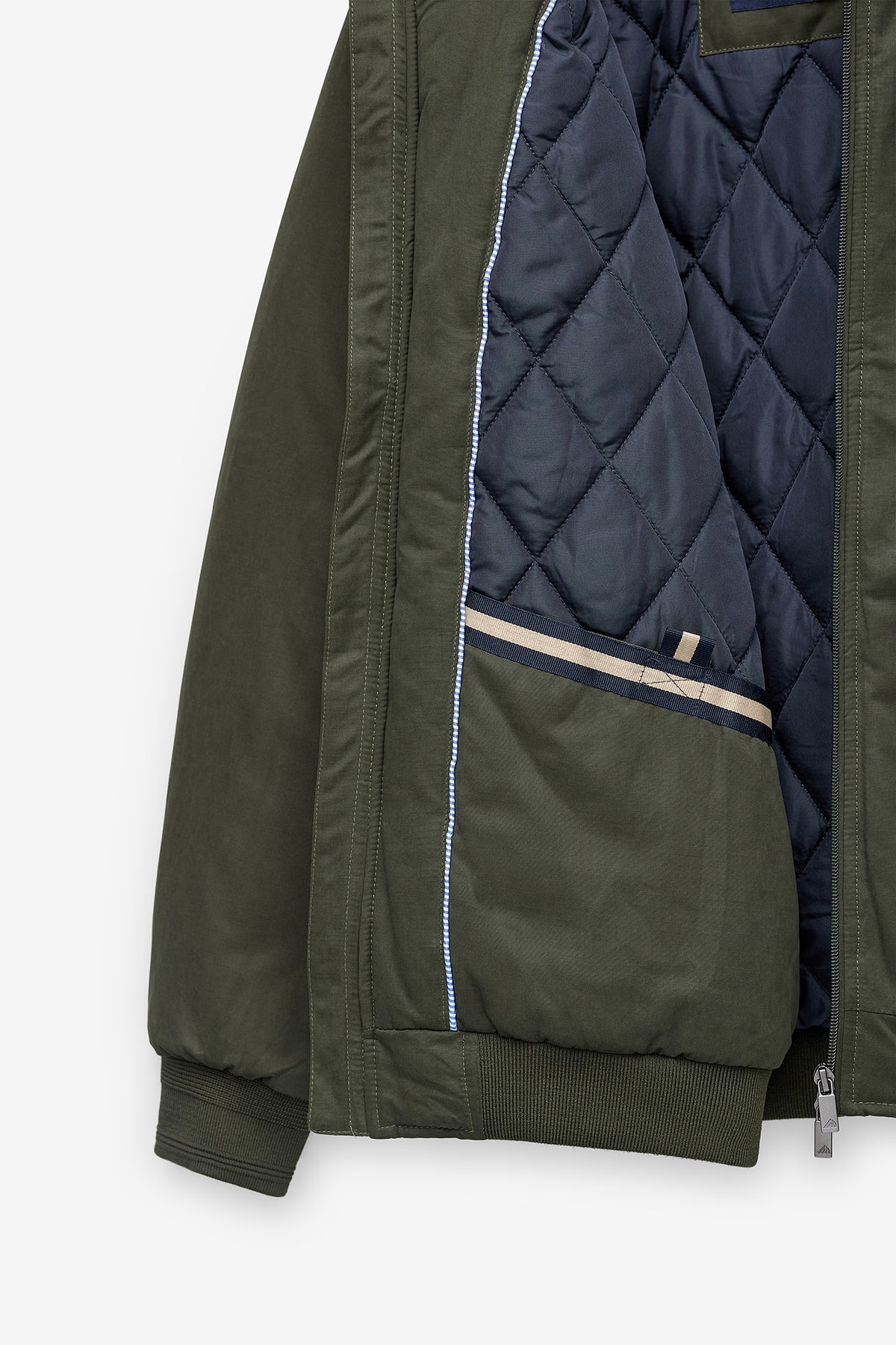 CASACO BOMBER ACOLCHOADO