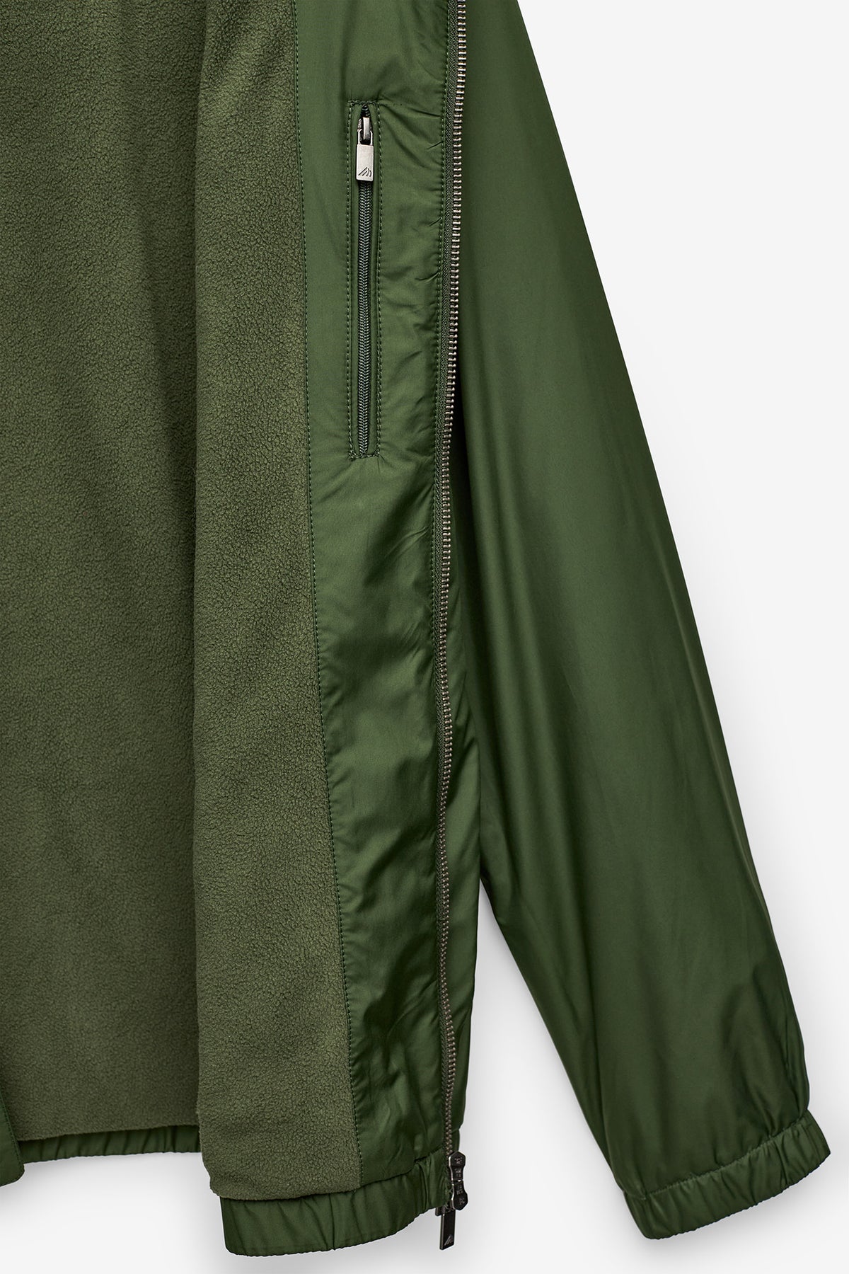 CAZADORA BOMBER LIGERA CON FORRO POLAR