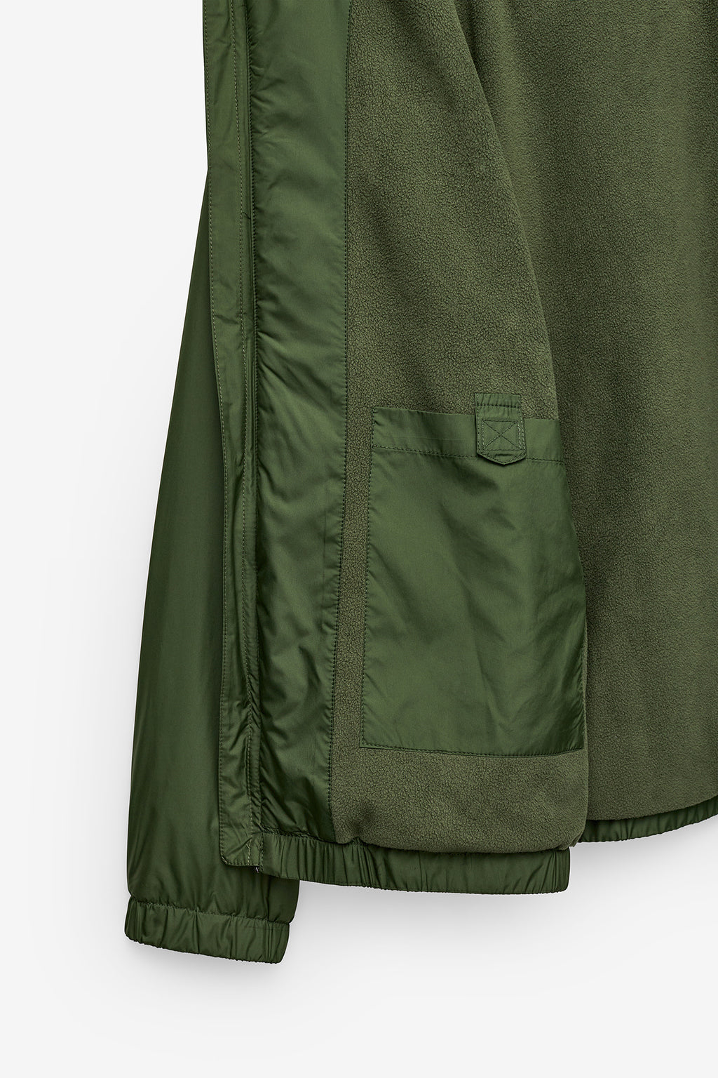 CAZADORA BOMBER LIGERA CON FORRO POLAR
