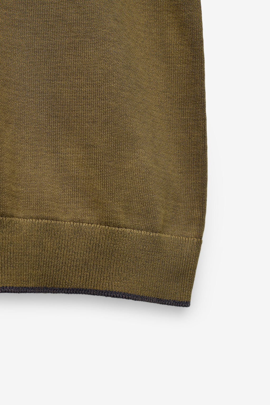 CAMISOLA GOLA POLO COM BOTÕES