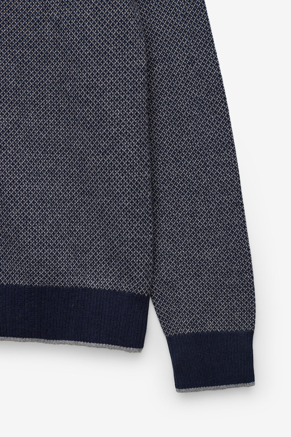 CAMISOLA JACQUARD COM CAXEMIRA