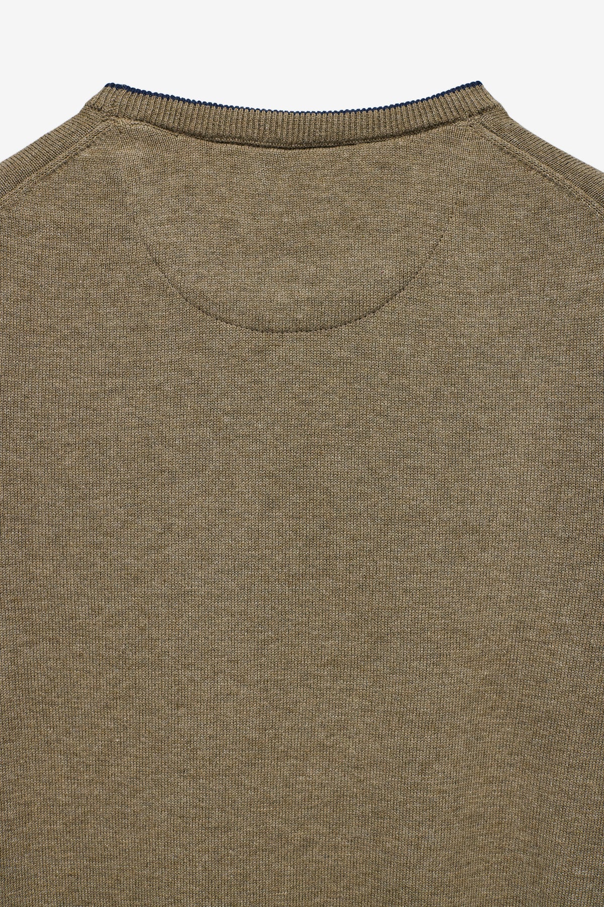 CAMISOLA DECOTE REDONDO COM CAXEMIRA