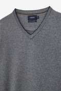 JERSEY DE CASHMERE Y ESCOTE EN V