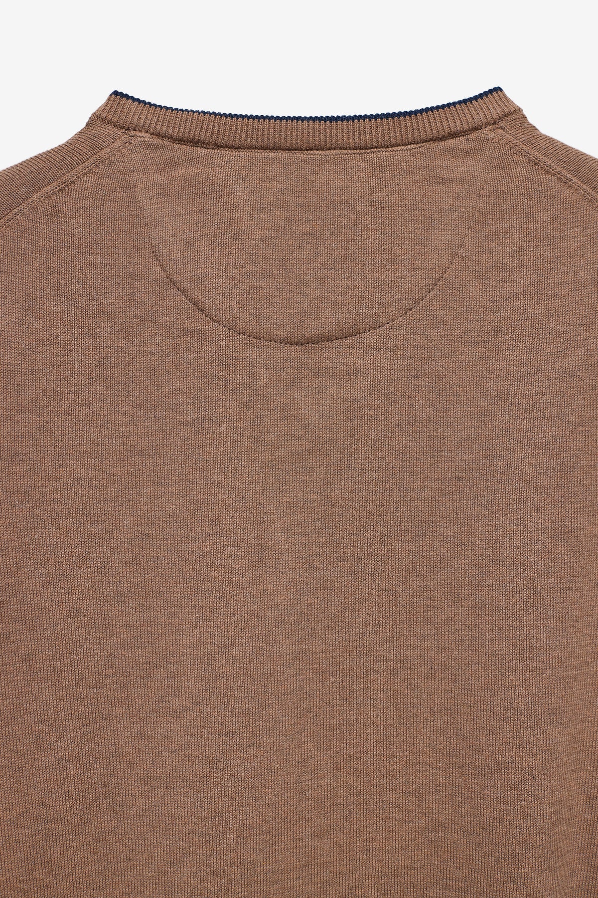CAMISOLA COM CAXEMIRA E DECOTE EM V
