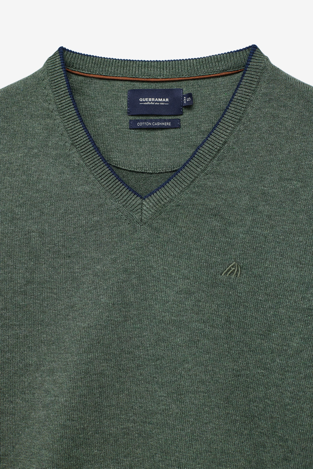 CAMISOLA COM CAXEMIRA E DECOTE EM V