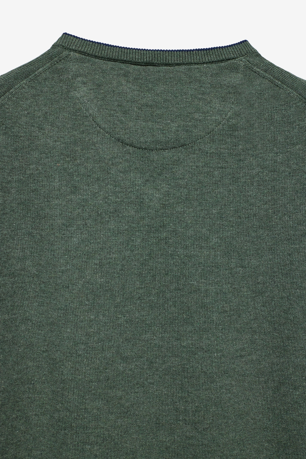 CAMISOLA COM CAXEMIRA E DECOTE EM V