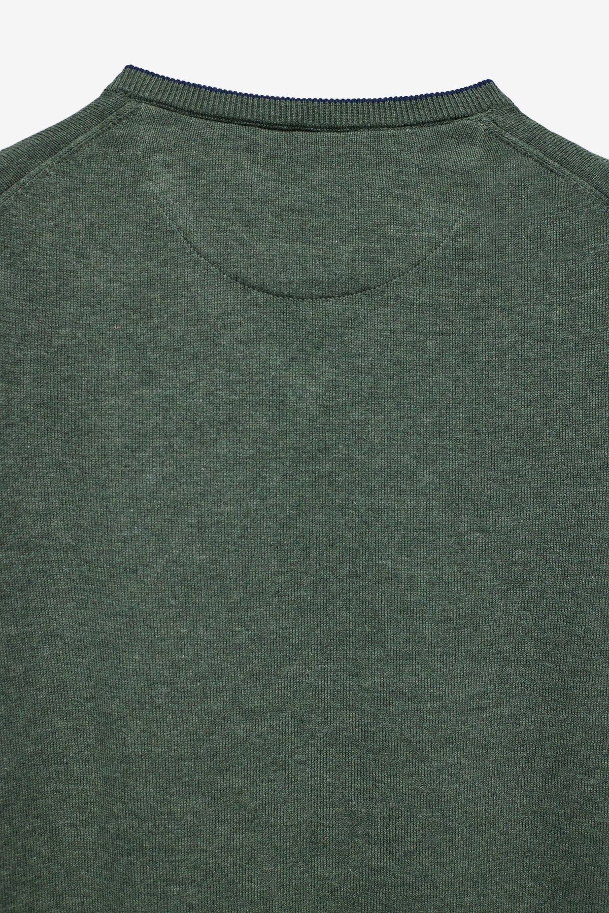 CAMISOLA COM CAXEMIRA E DECOTE EM V