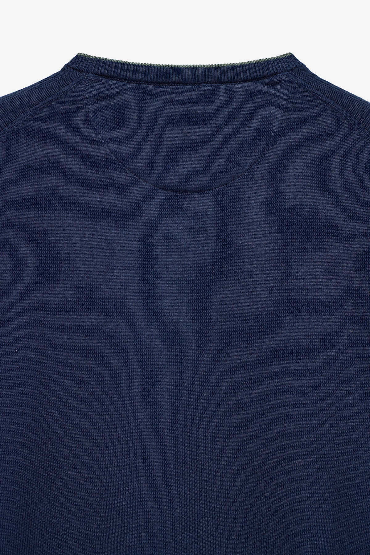CAMISOLA COM CAXEMIRA E DECOTE EM V