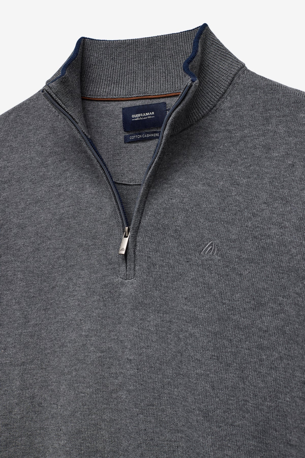 JERSEY DE MEDIO CUELLO CON CACHEMIRA