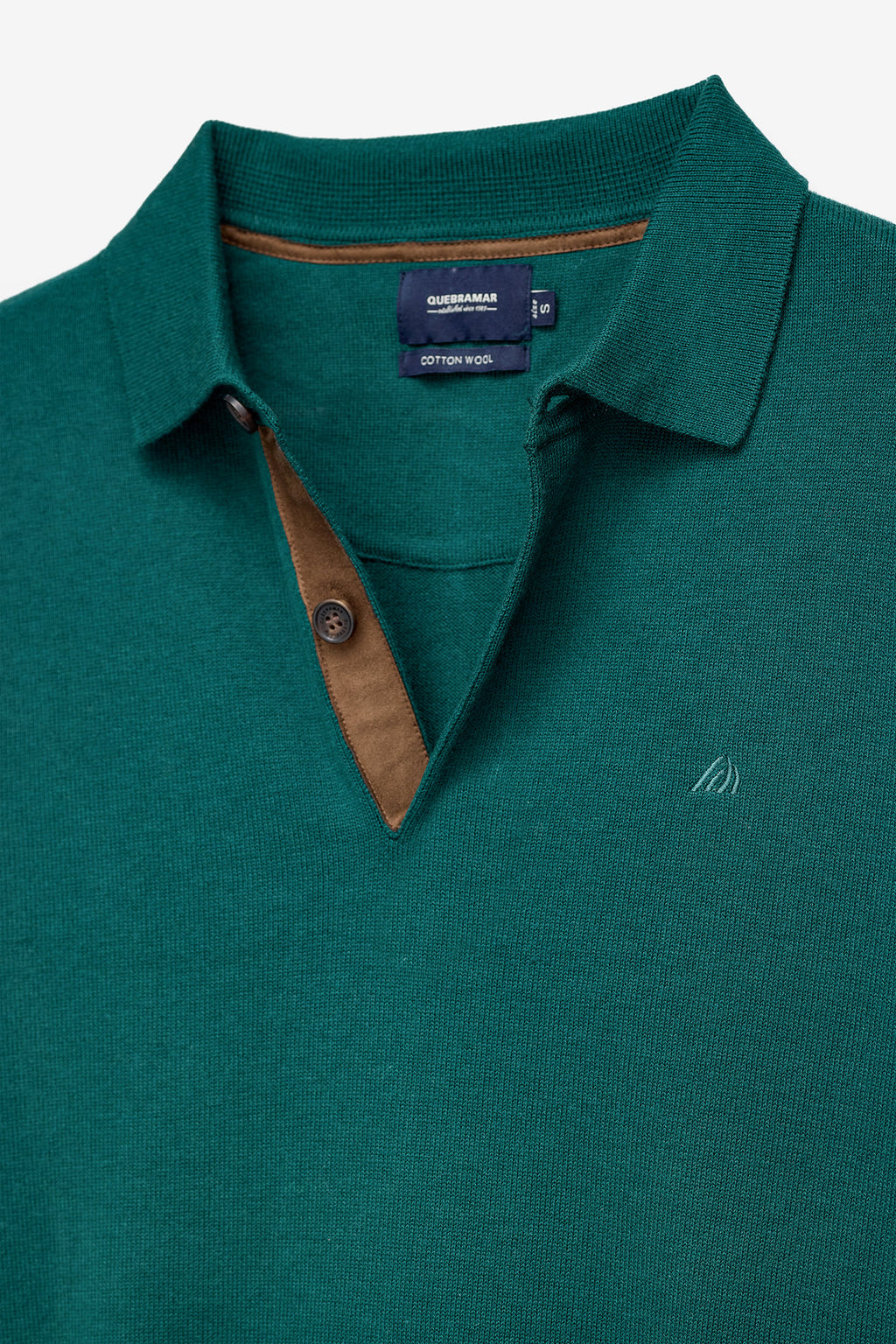 CAMISOLA BÁSICA COM GOLA DE POLO