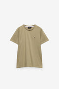 T-SHIRT BÁSICA COM LOGO EM CONSTRASTE