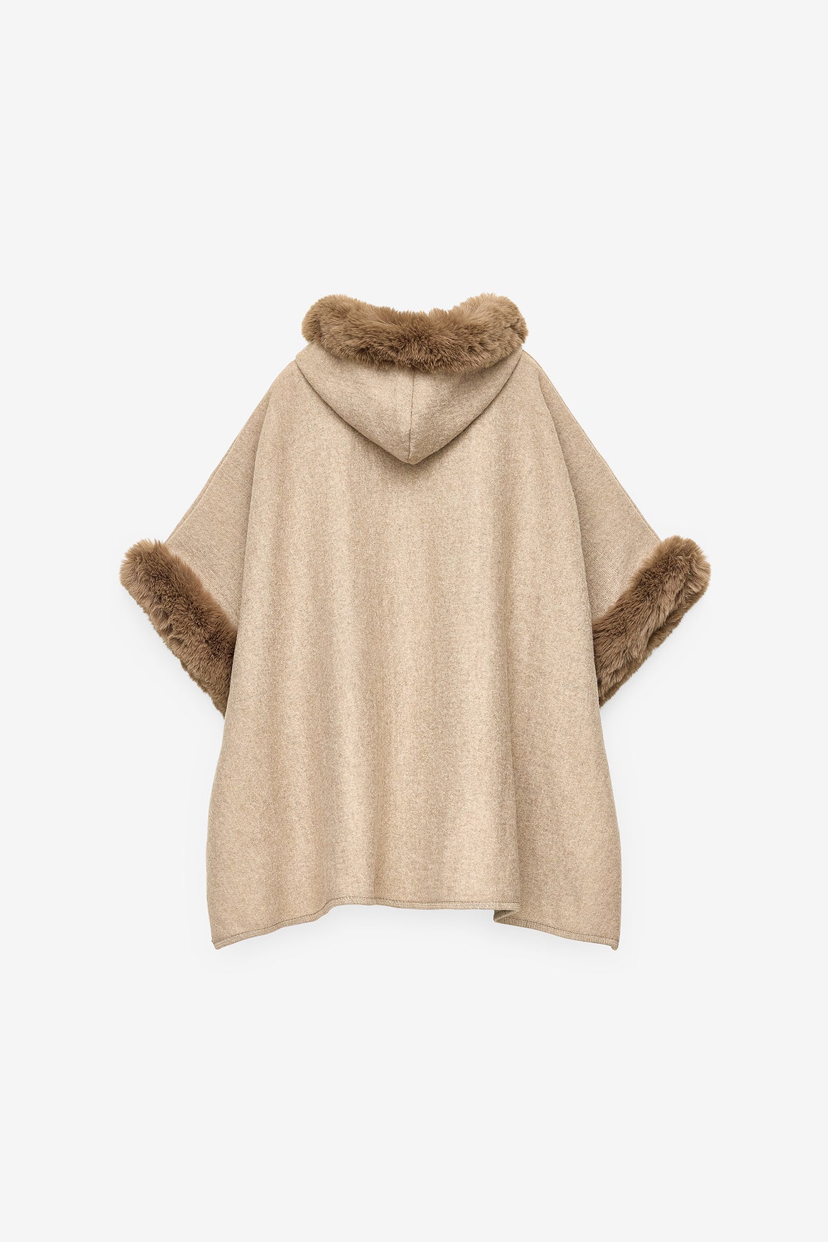 PONCHO LISO COM MANGAS