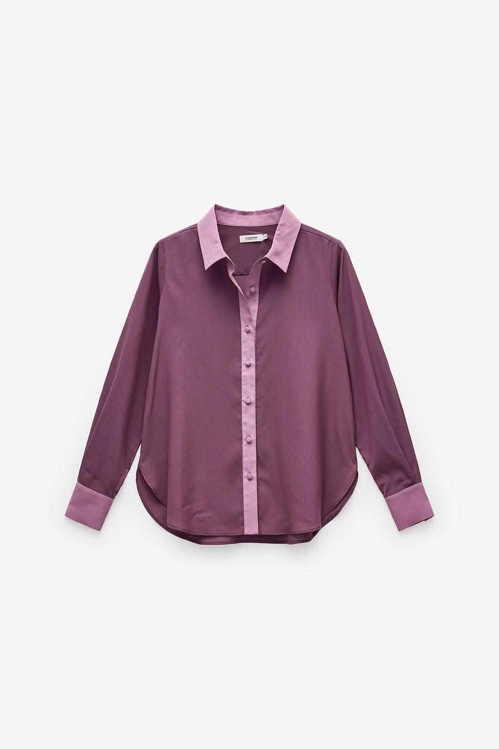 CAMISA COM CONTRASTE DE COR