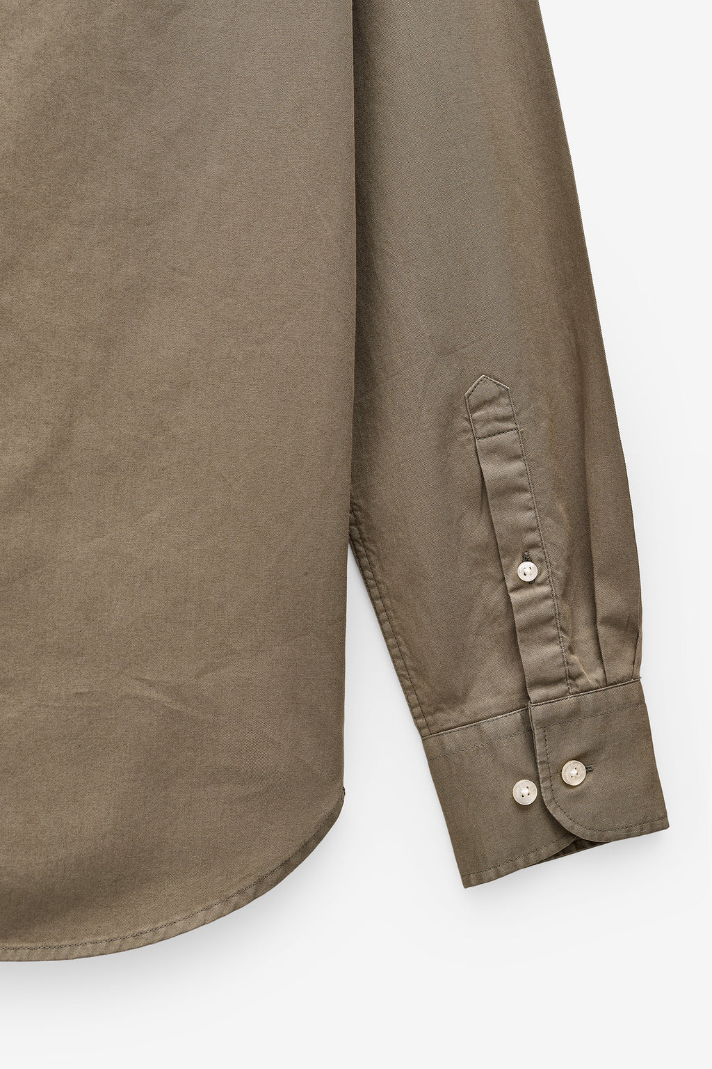 CAMISA BÁSICA REGULAR FIT EM SARJA