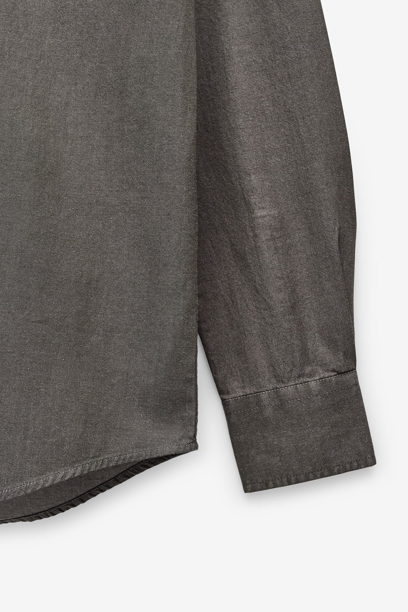 CAMISA EM GANGA LEVE SLIM FIT