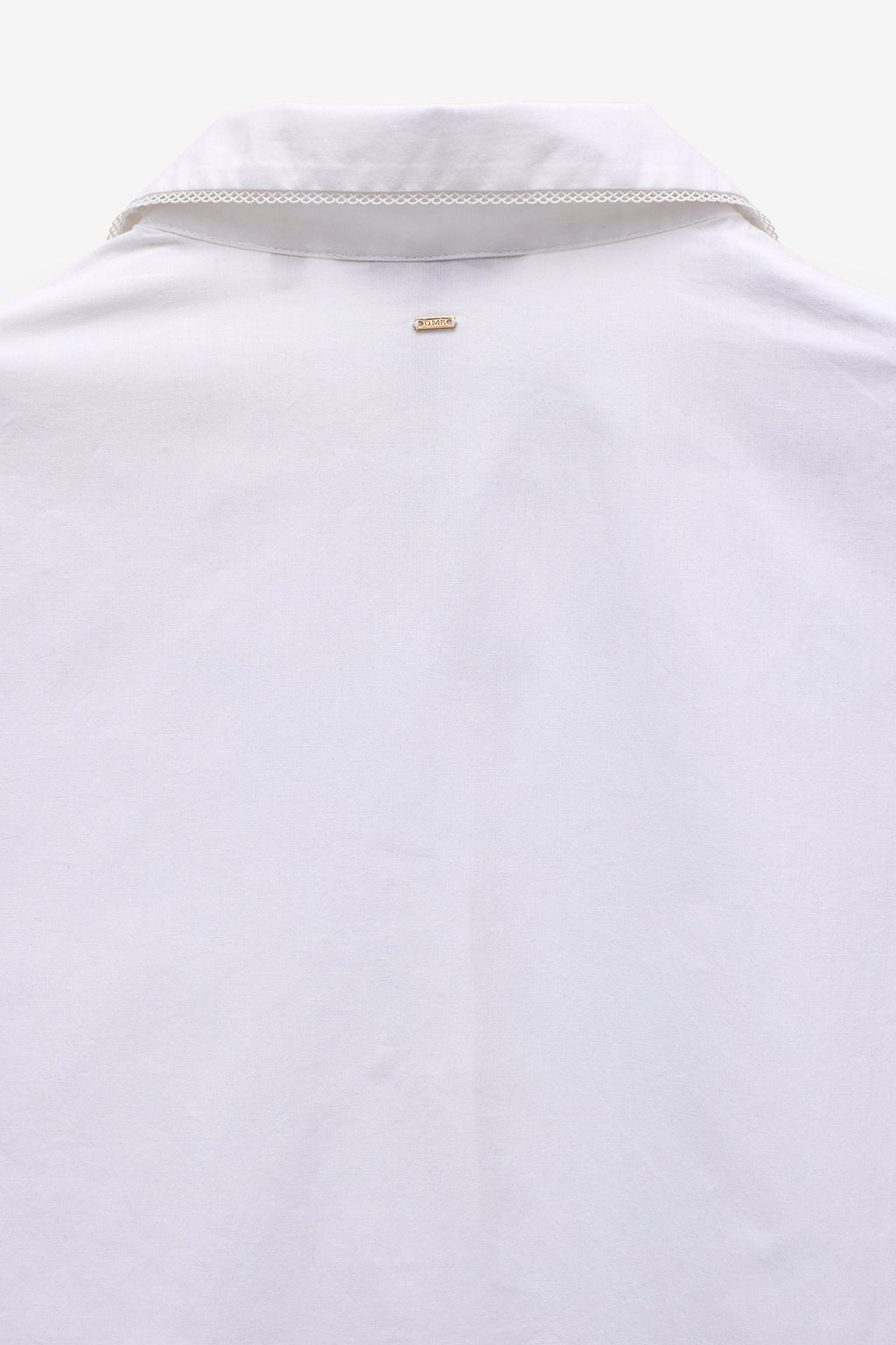 CAMISA BÁSICA COM PICÔ
