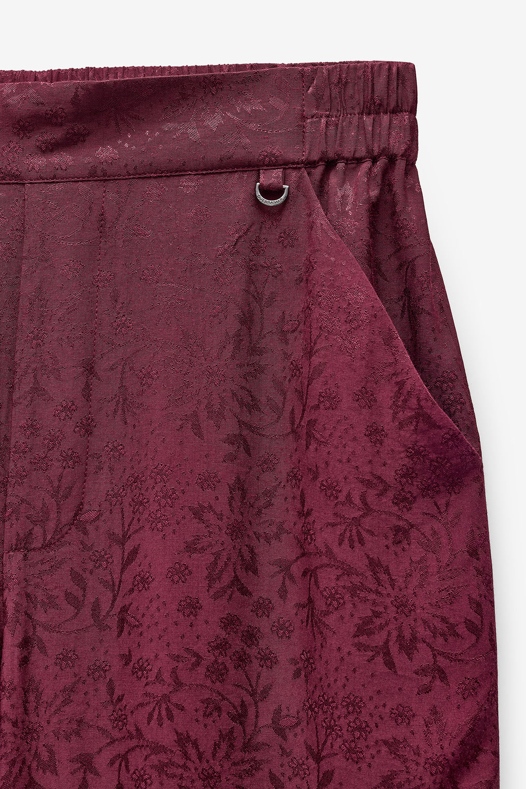 CALÇAS  EM TECIDO JACQUARD