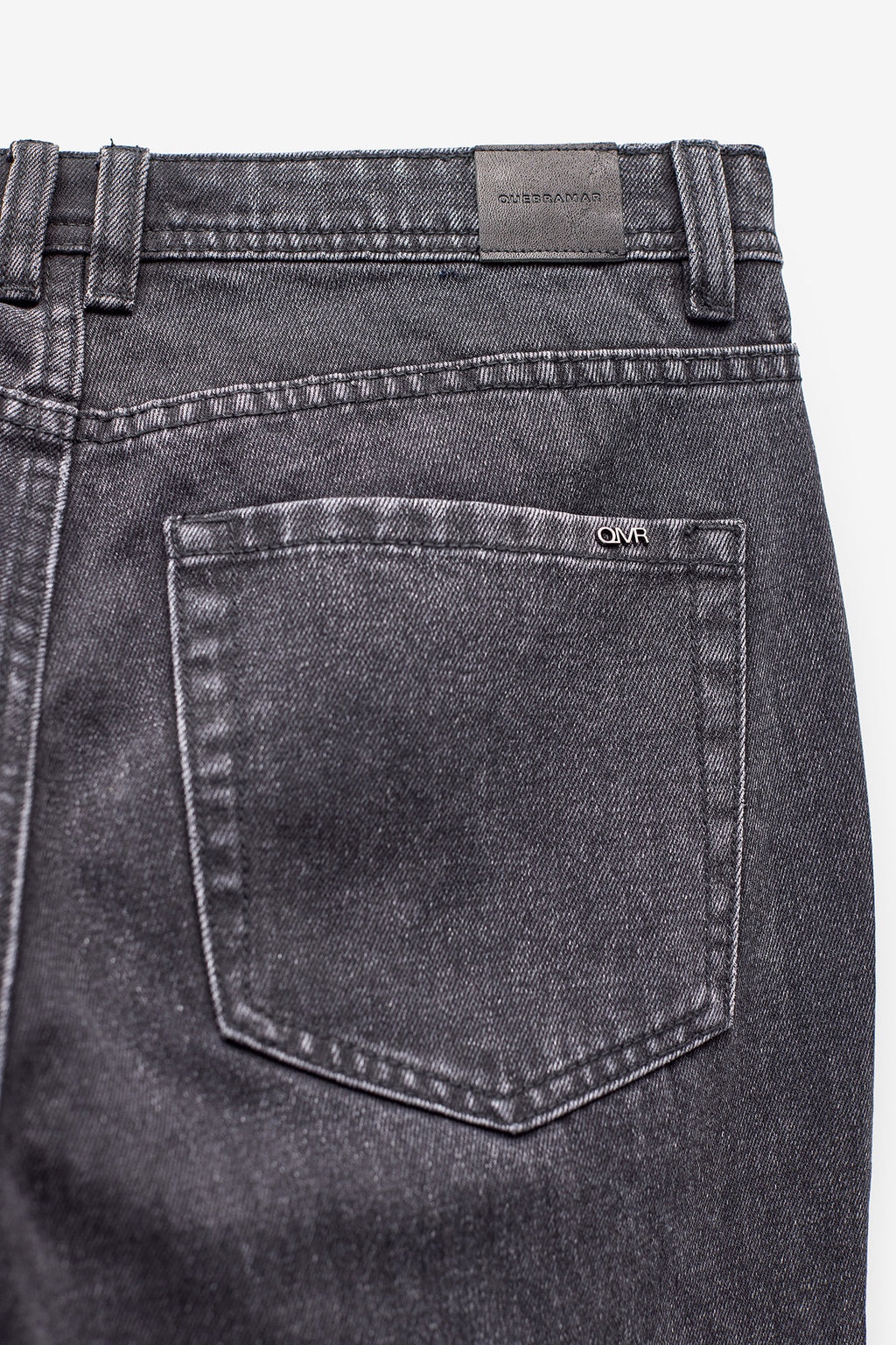 CALÇAS DE GANGA STRAIGHT FIT - BLACK WASH