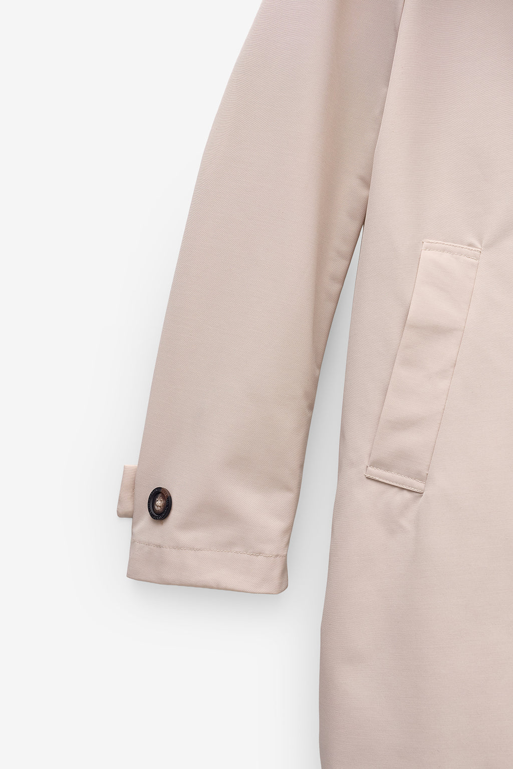 GABARDINE CORTE MÉDIO COM CAPUZ