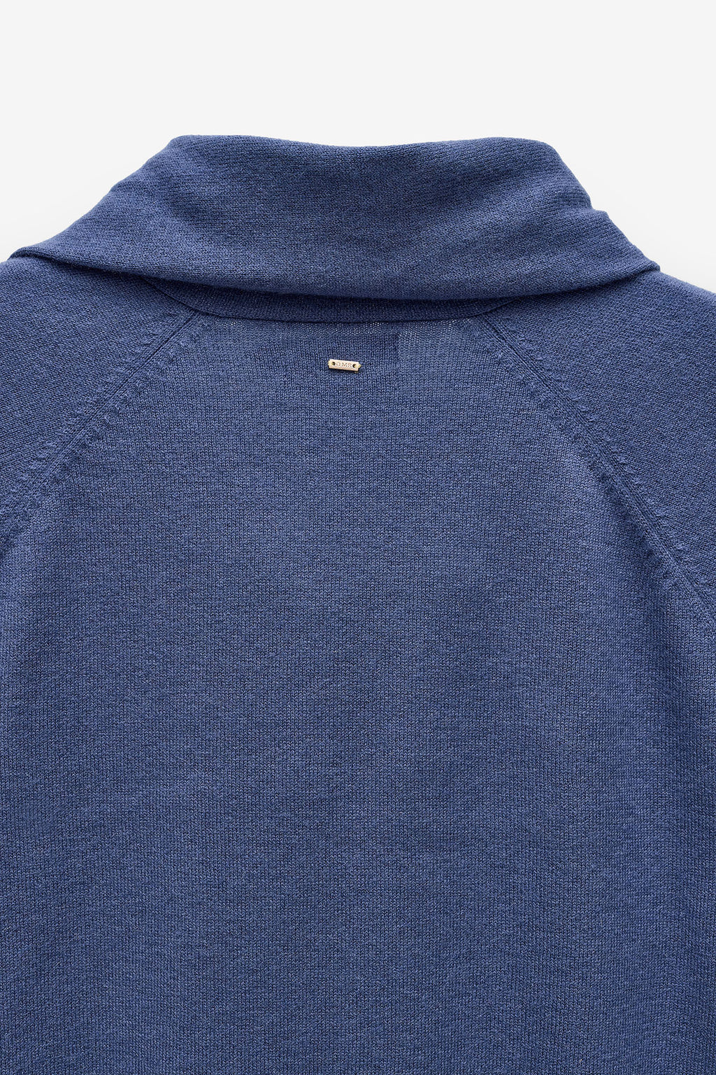 CAMISOLA COM CACHECOL INTEGRADO