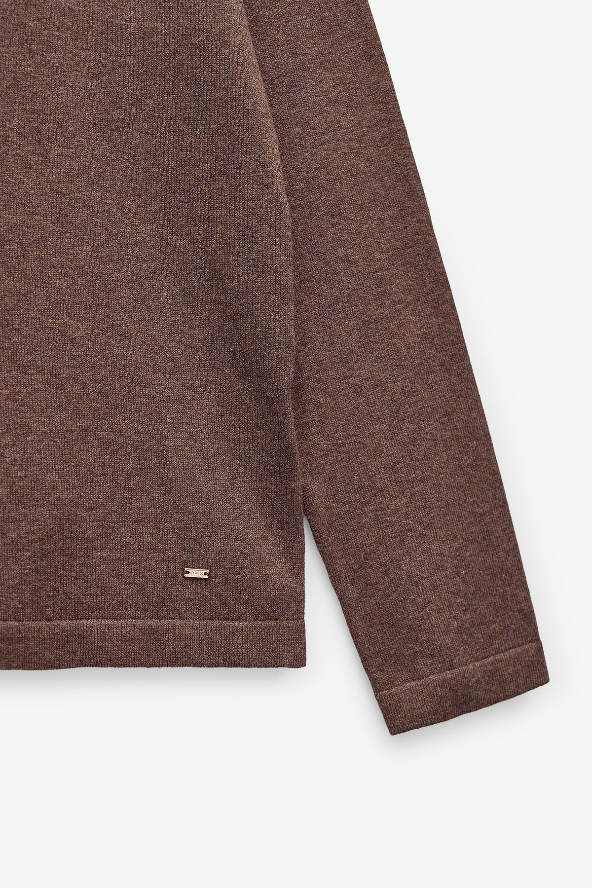 CAMISOLA DE MALHA COM DECOTE REDONDO