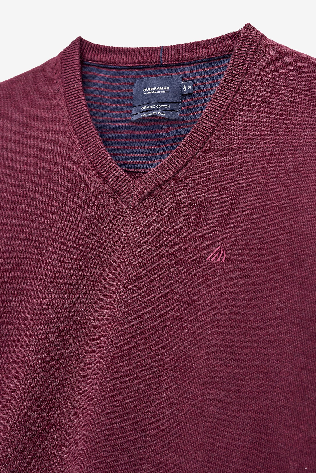 CAMISOLA BÁSICA DECOTE EM V