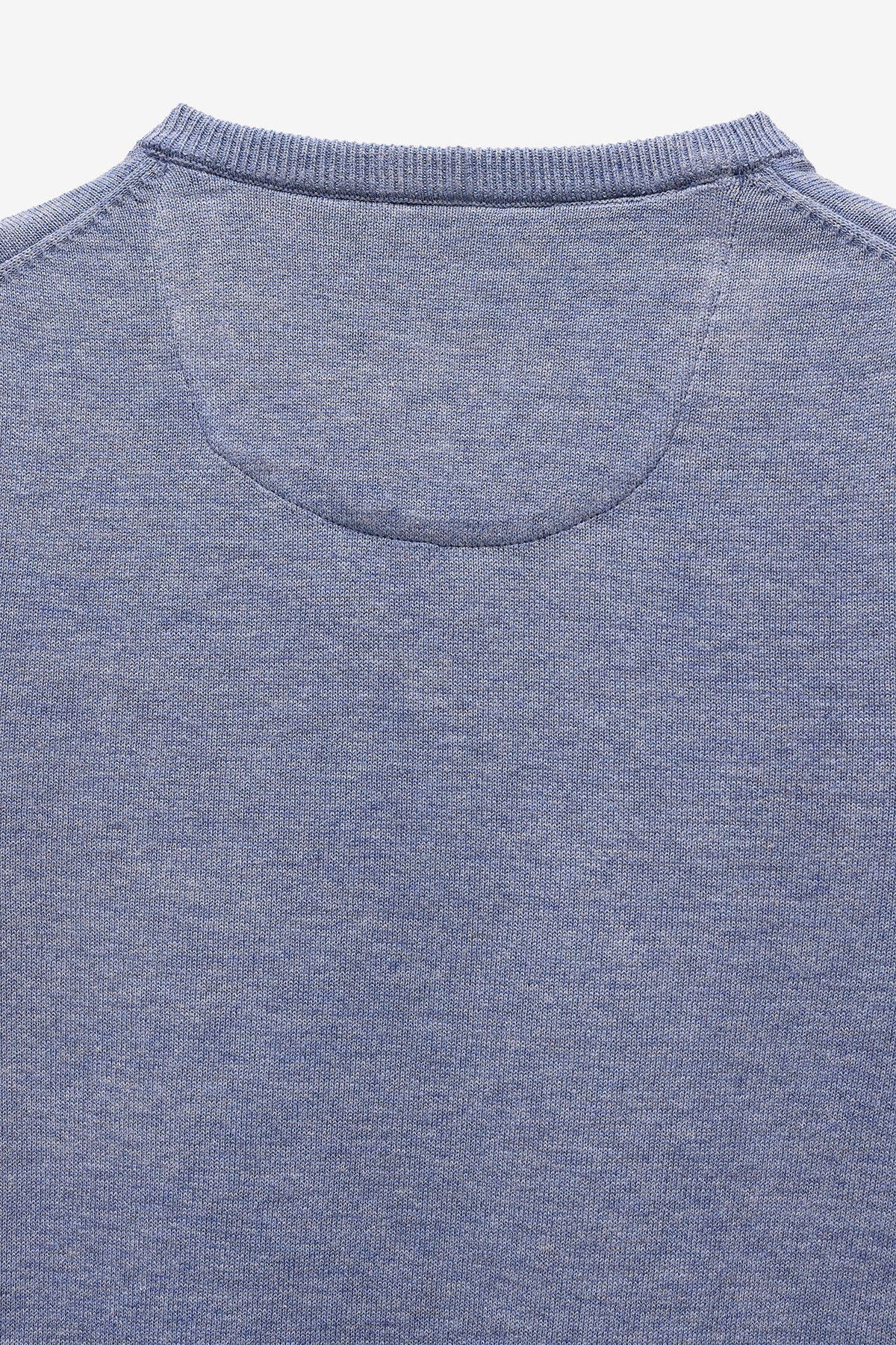 CAMISOLA BÁSICA DECOTE EM V