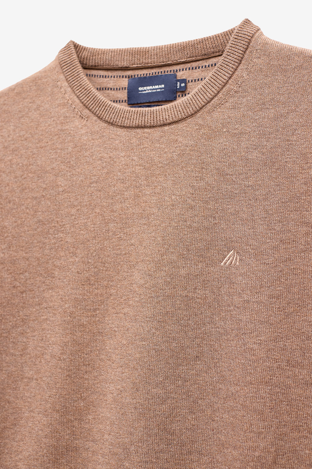 CAMISOLA DE MALHA COM DECOTE REDONDO