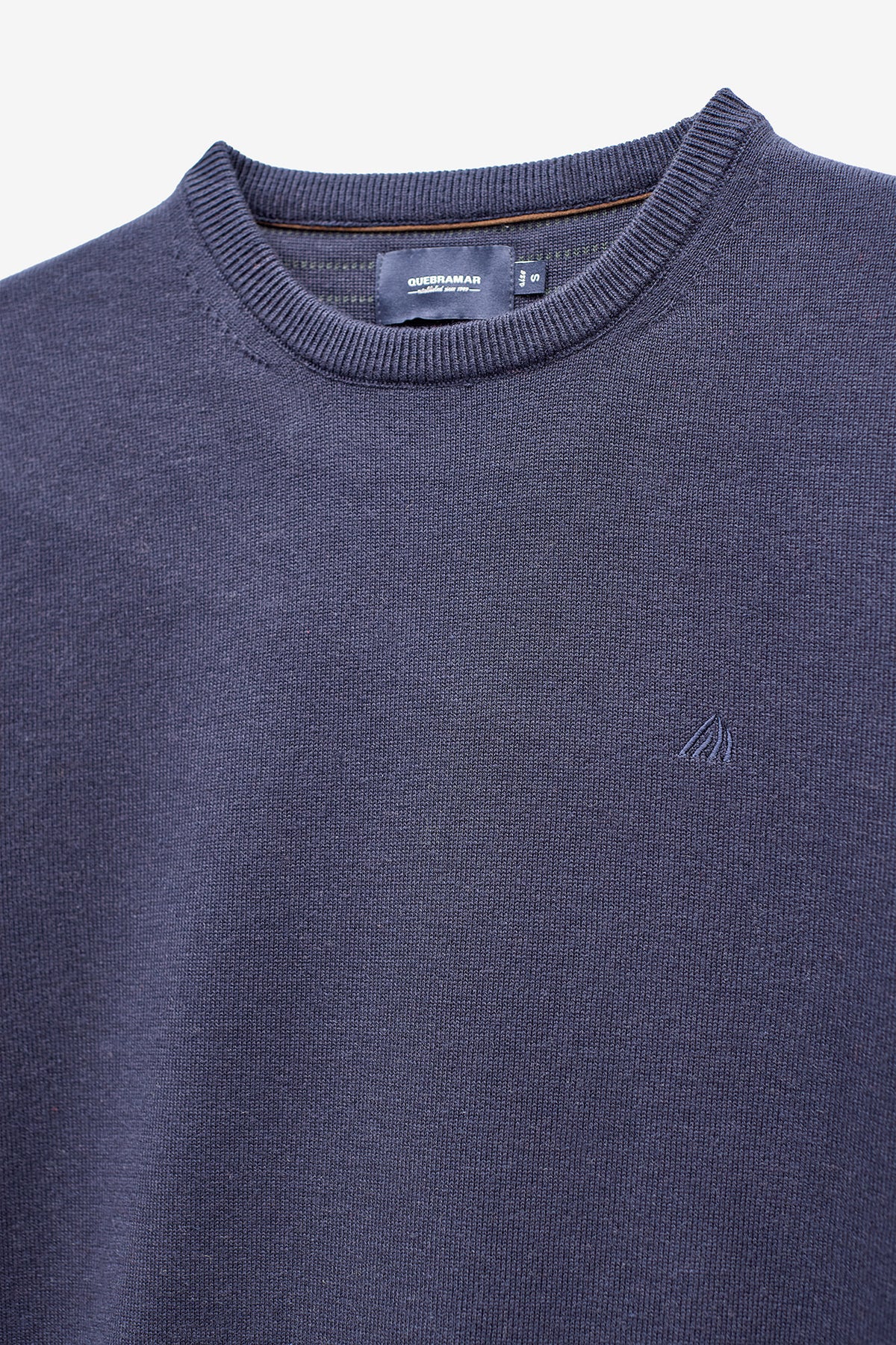 CAMISOLA DE MALHA COM DECOTE REDONDO