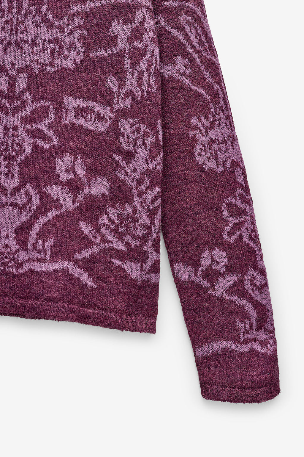 MALHA COM JACQUARD FLORAL