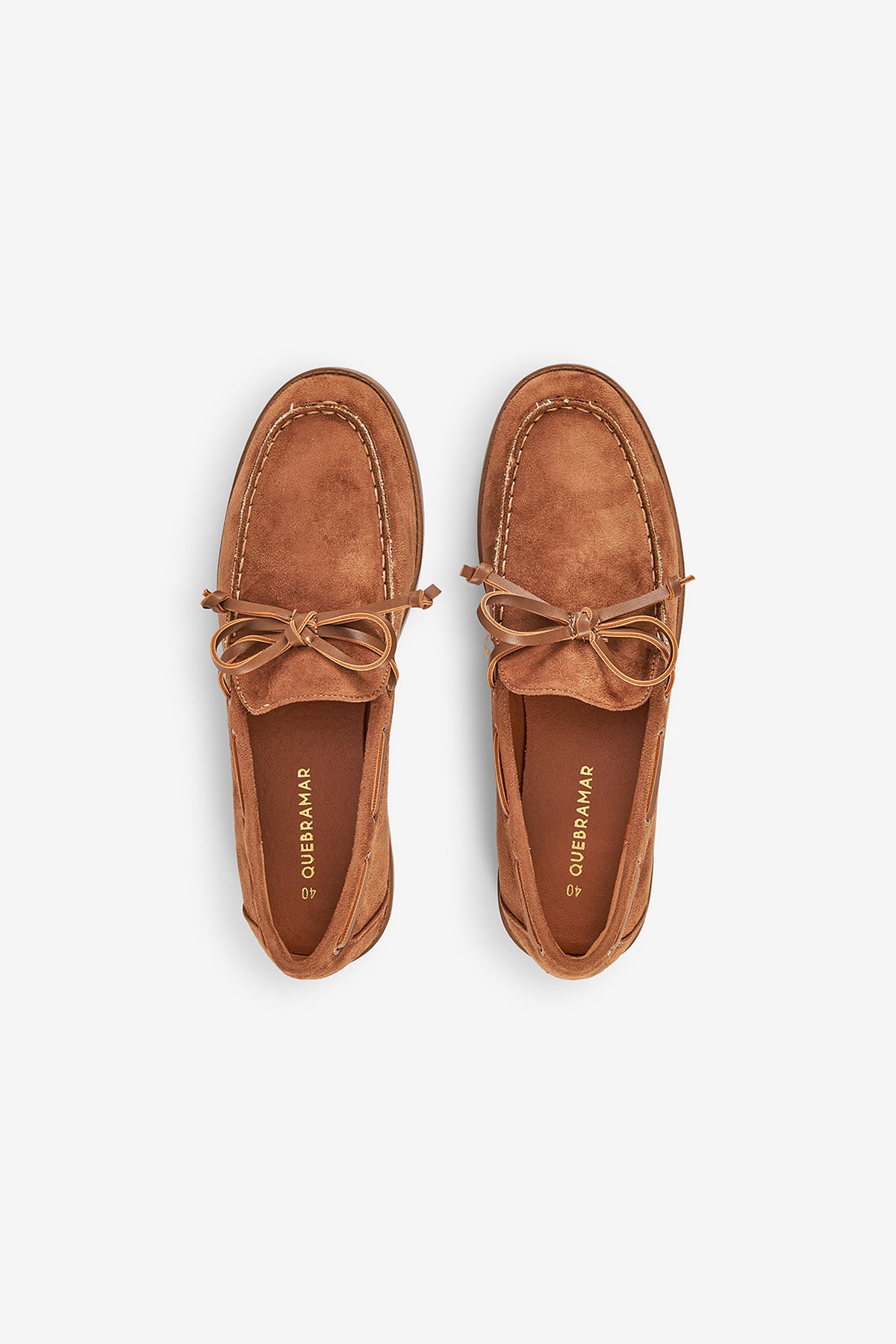 MOCASSINS COM LAÇO