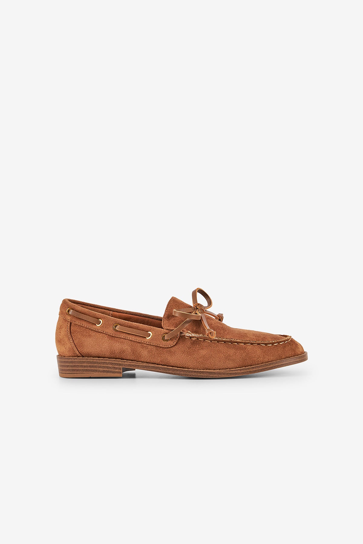 MOCASSINS COM LAÇO