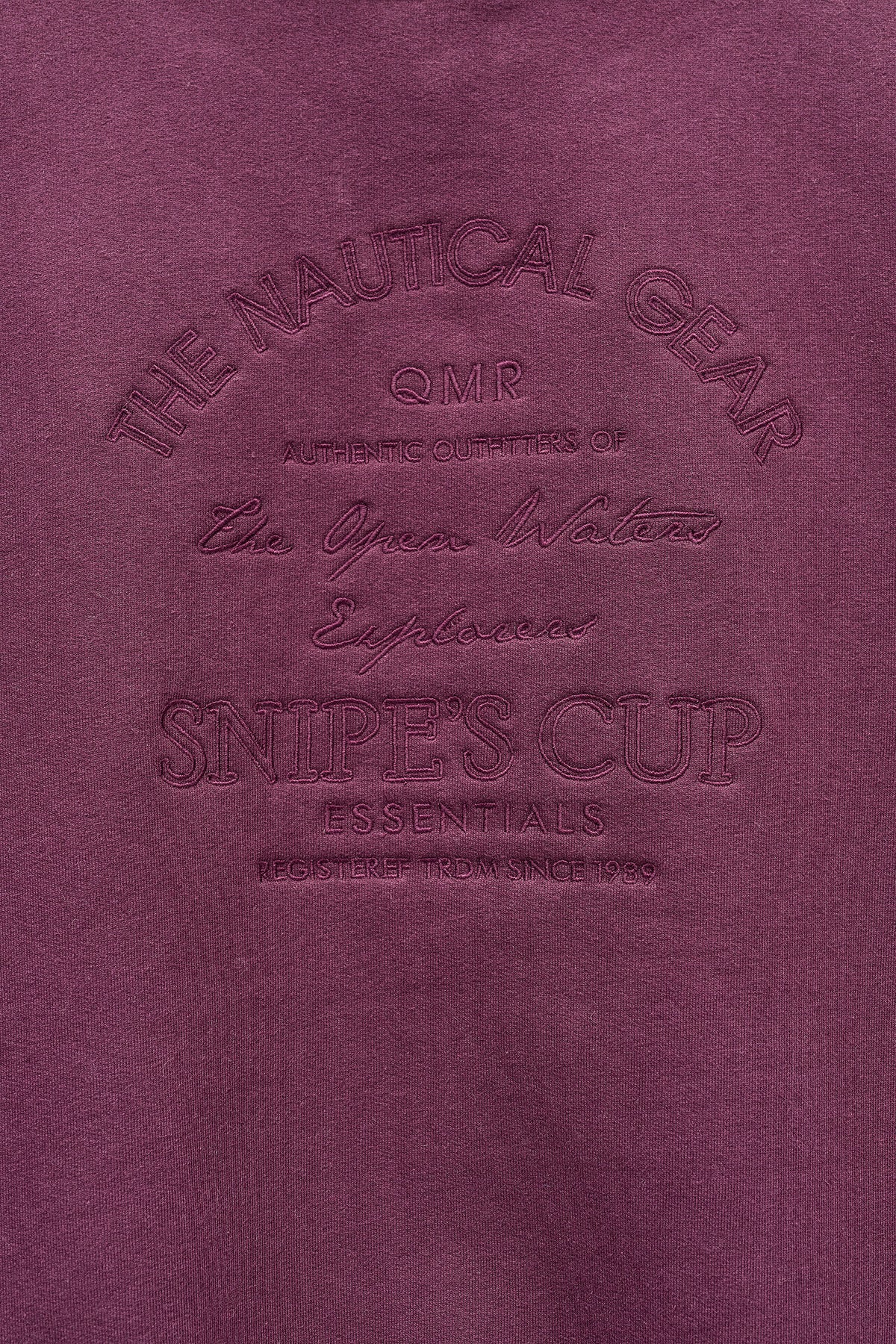 SWEATSHIRT COM CAPUZ E BORDADO