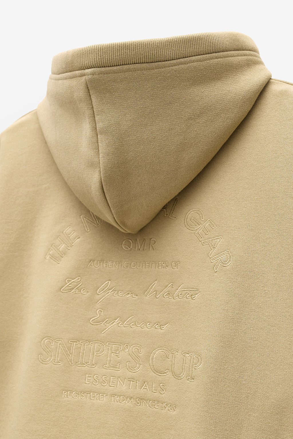 SWEATSHIRT COM CAPUZ E BORDADO
