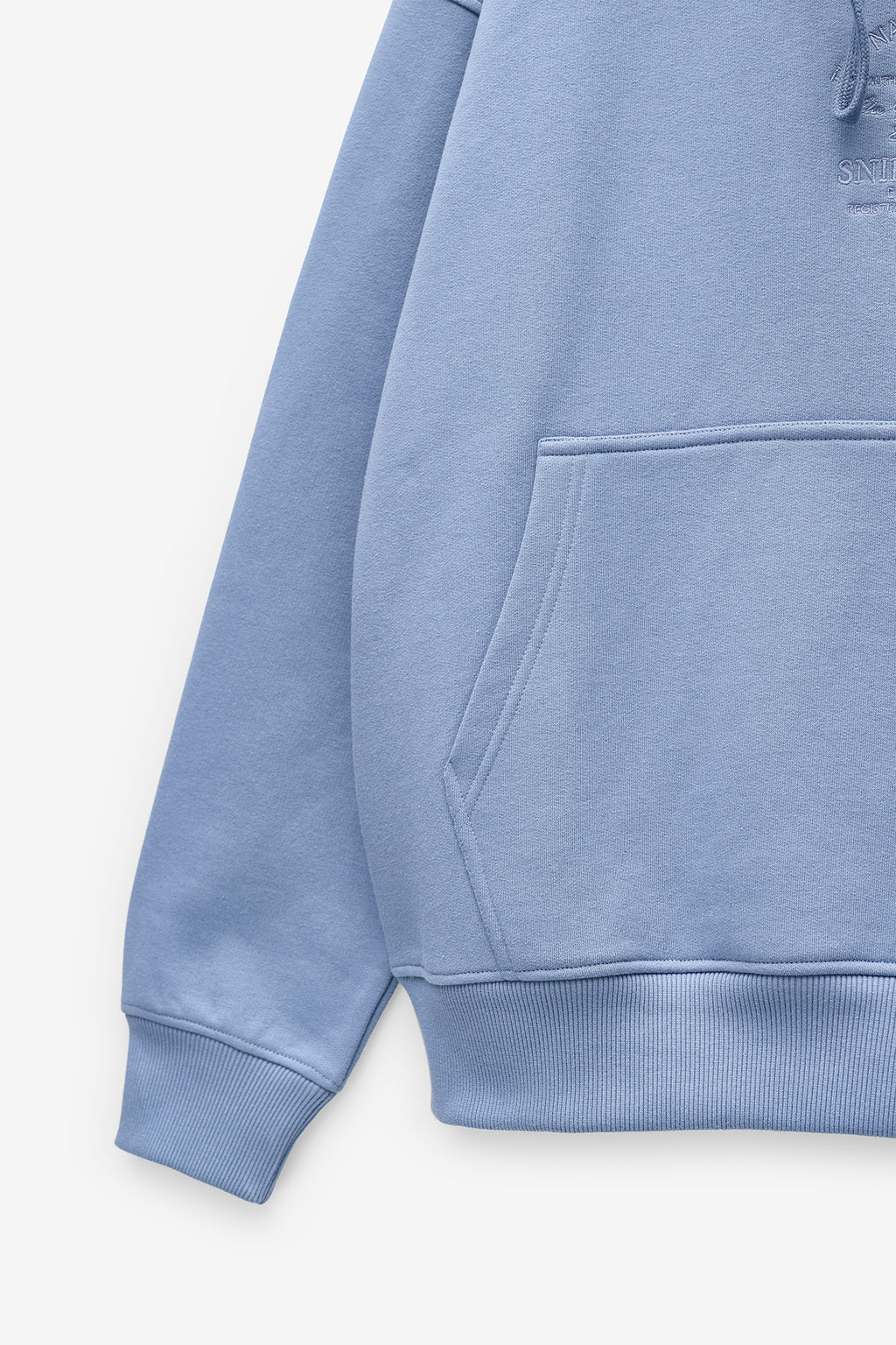 SWEATSHIRT COM CAPUZ E BORDADO
