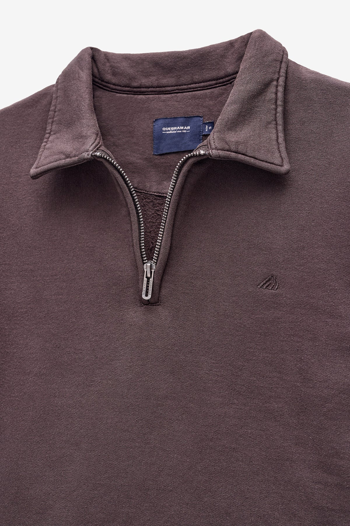 SWEATSHIRT COM FECHO GARMENT DYE