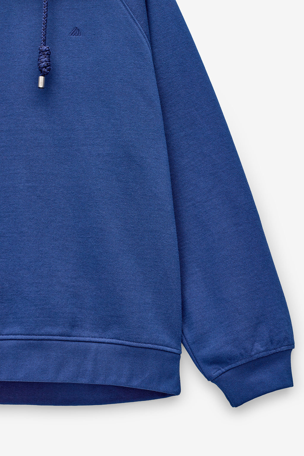 SWEATSHIRT COM CAPUZ E LOGO