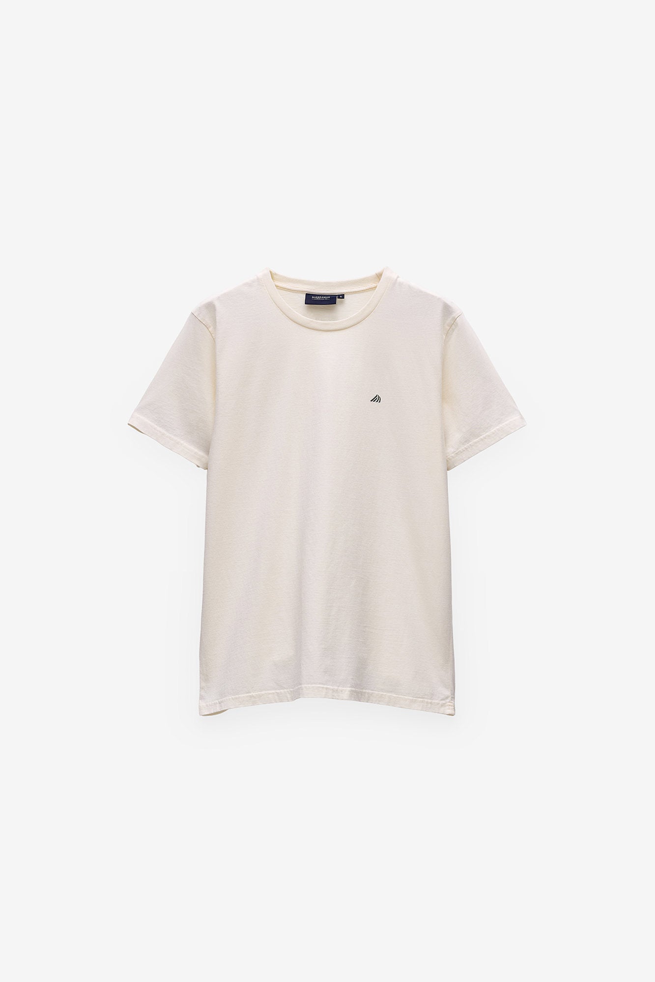 T-SHIRT BÁSICA COM LOGO