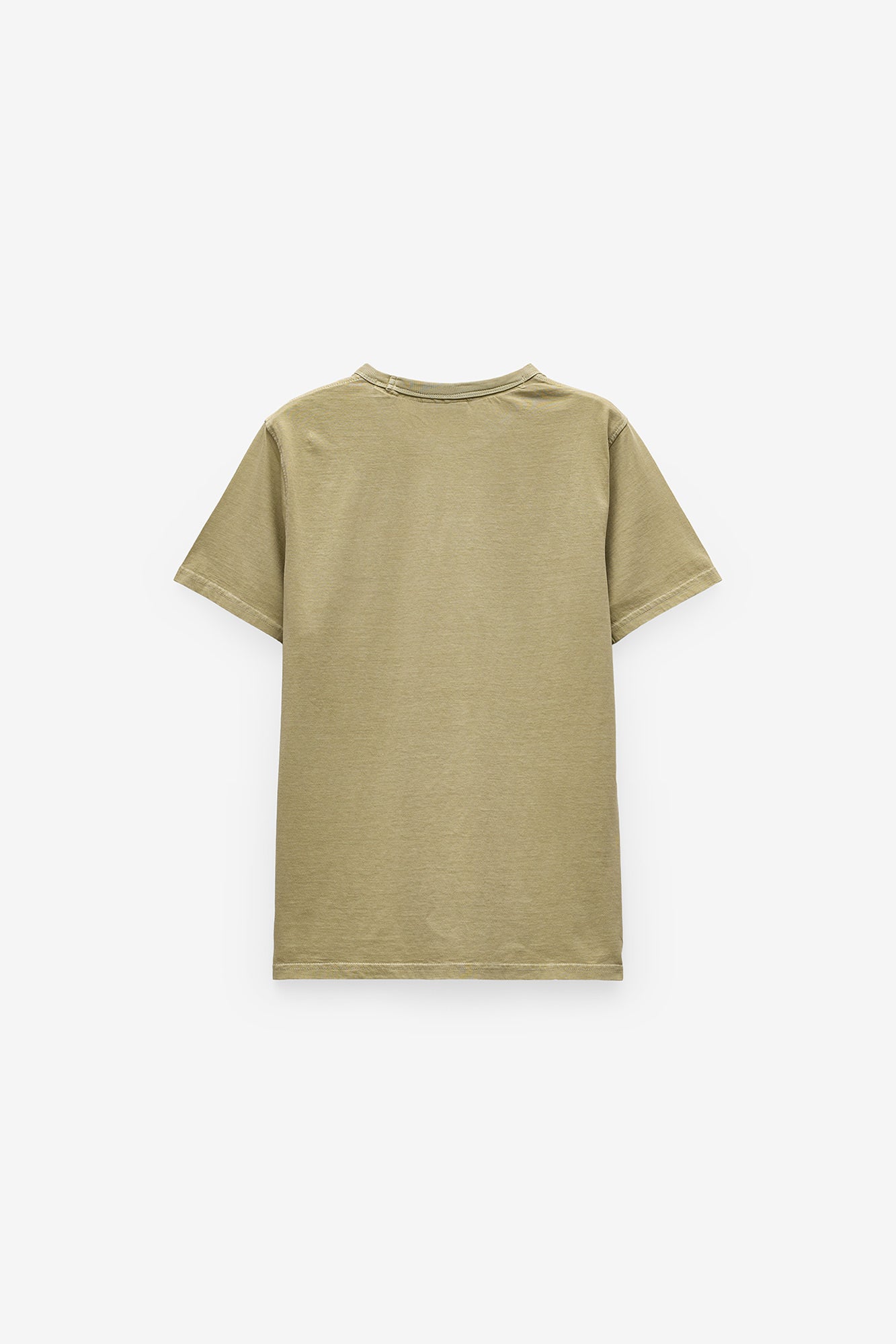T-SHIRT GARMENT DYE COM BORDADO