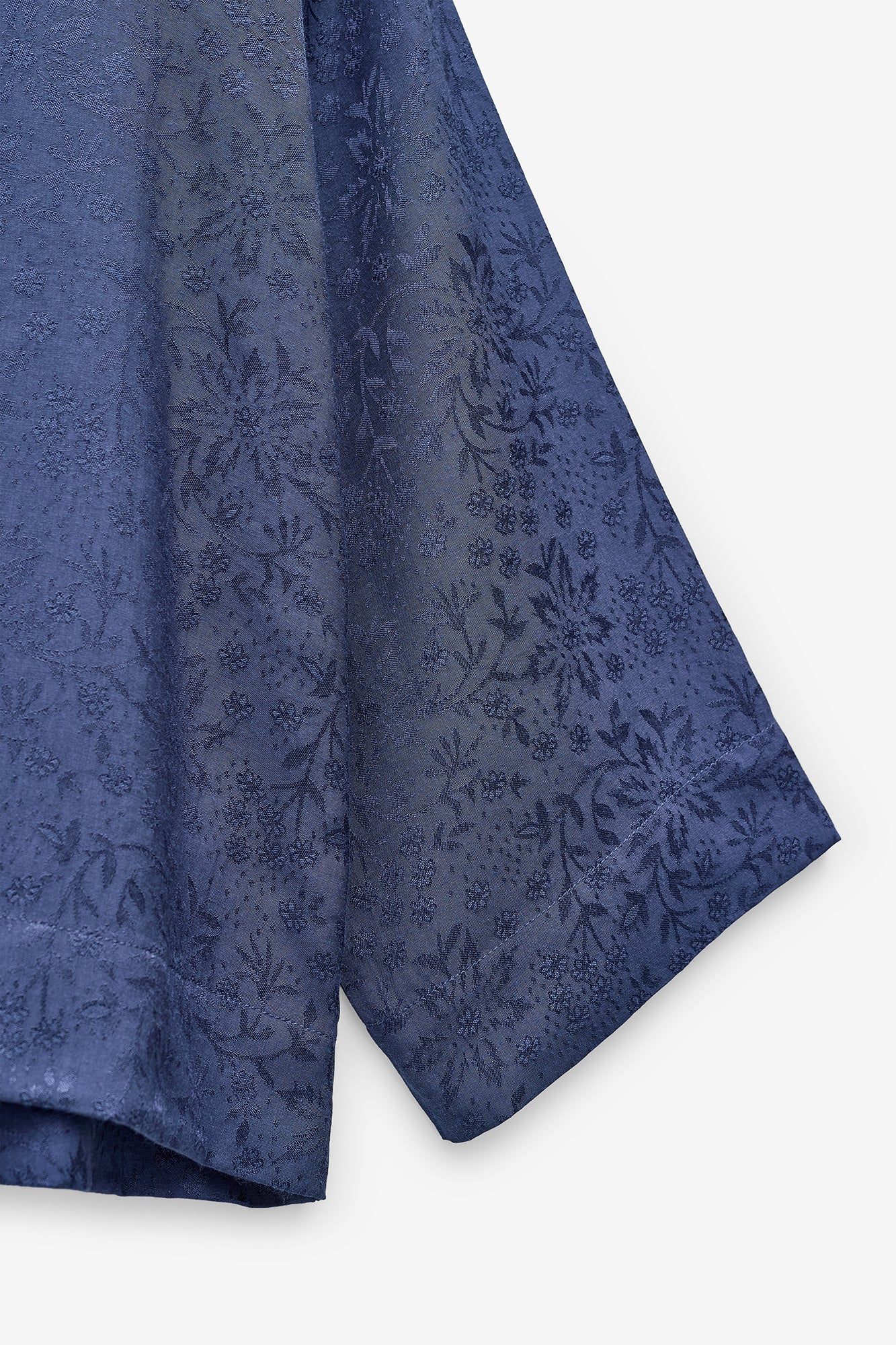 TÚNICA JACQUARD DECOTE EM V