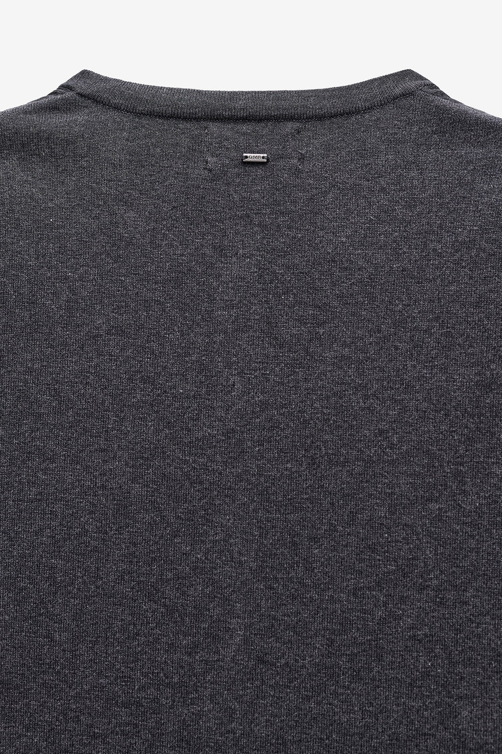 VESTIDO DE MALHA COM BOTÕES